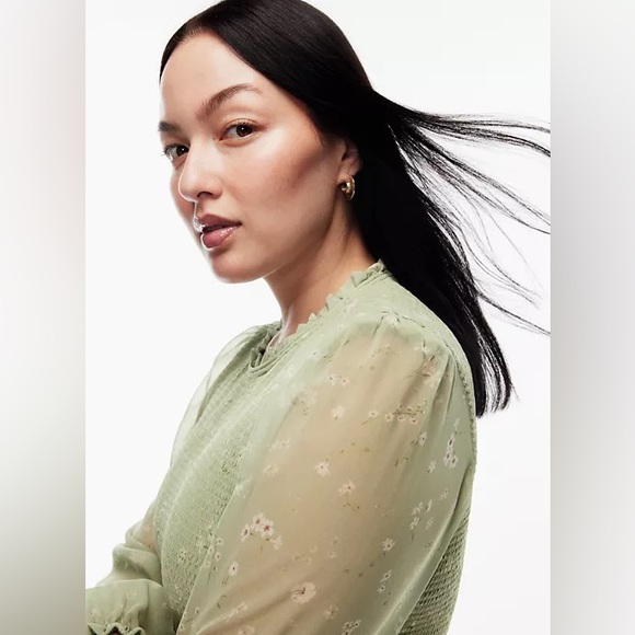 Wilfred
Tempest Blouse - Picture 6 of 11